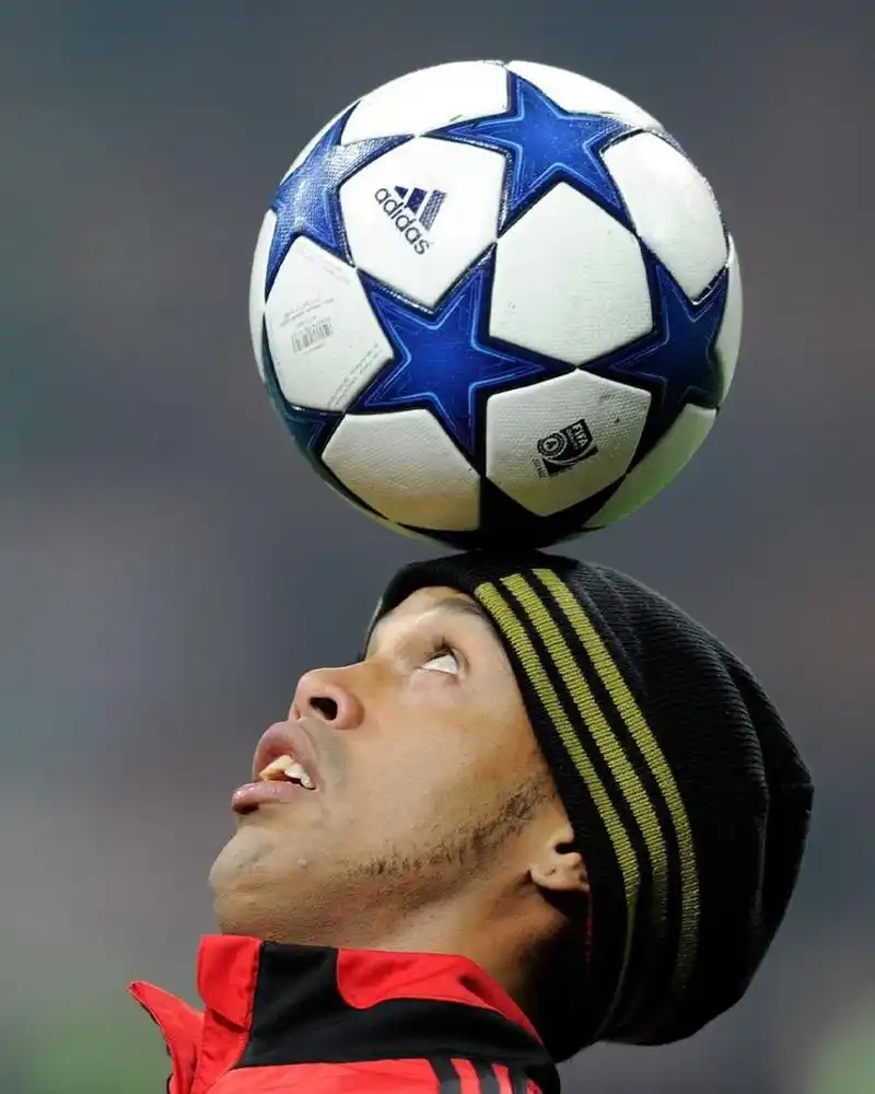 联想到他在 联想到他在