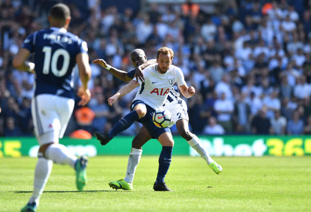 何复杂的情 何复杂的情