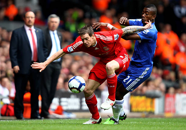 年轻球员经 年轻球员经